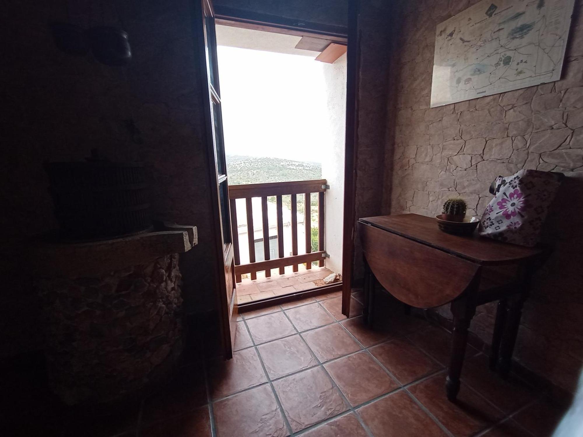 Tranquil And Spacious Townhouse In Historical And Picturesque Cervera Del Maestre Екстер'єр фото