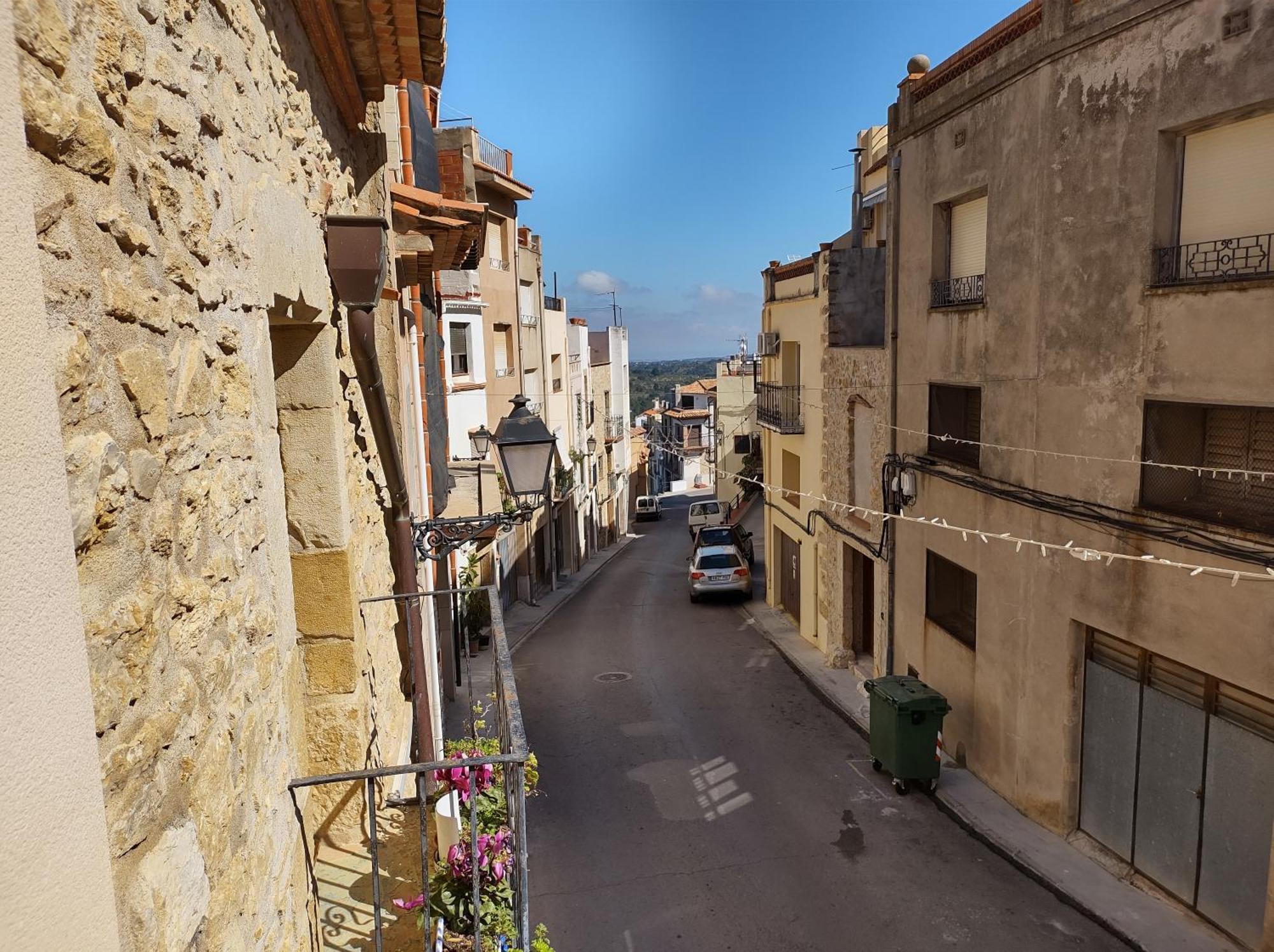 Tranquil And Spacious Townhouse In Historical And Picturesque Cervera Del Maestre Екстер'єр фото