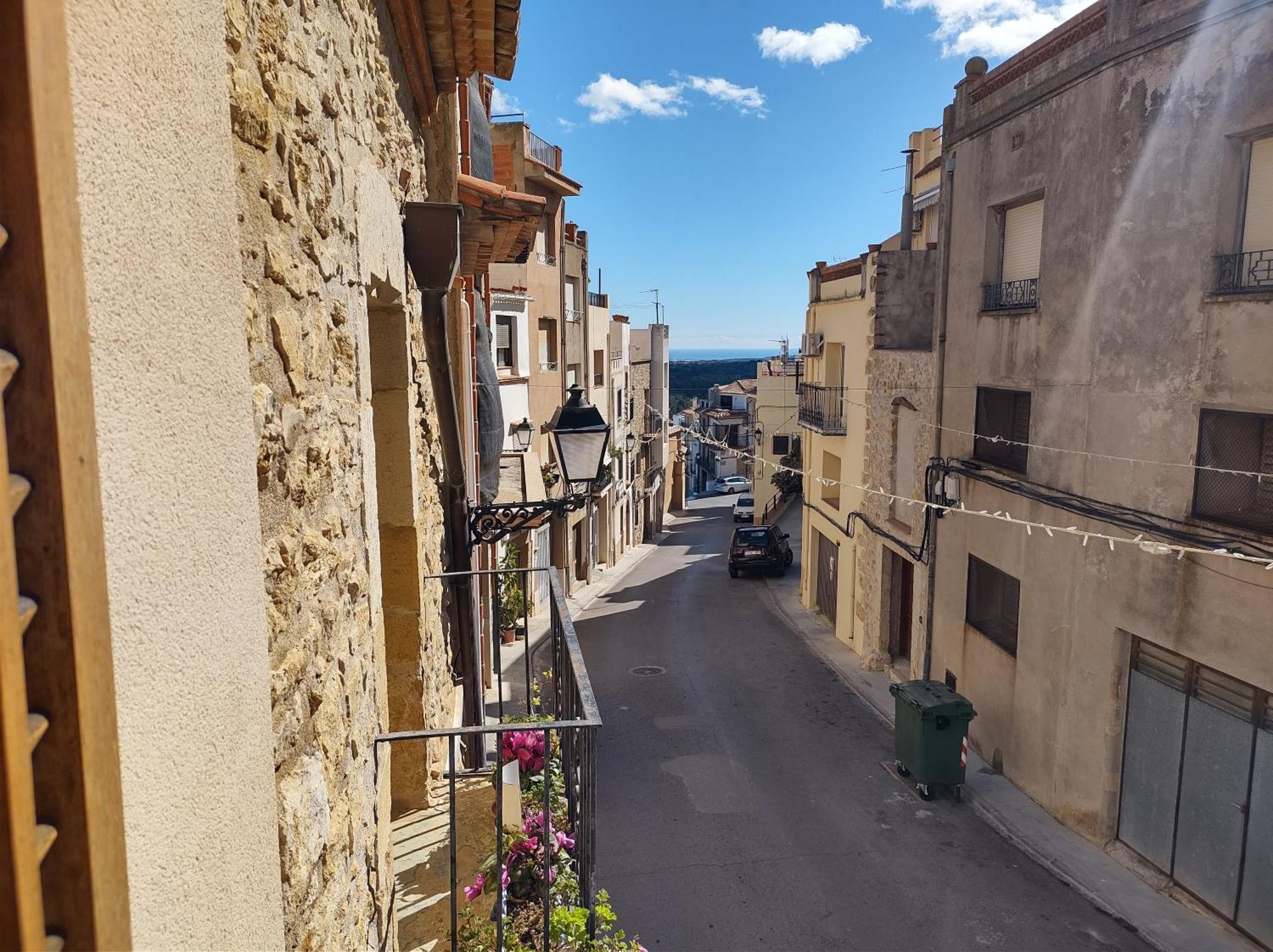 Tranquil And Spacious Townhouse In Historical And Picturesque Cervera Del Maestre Екстер'єр фото