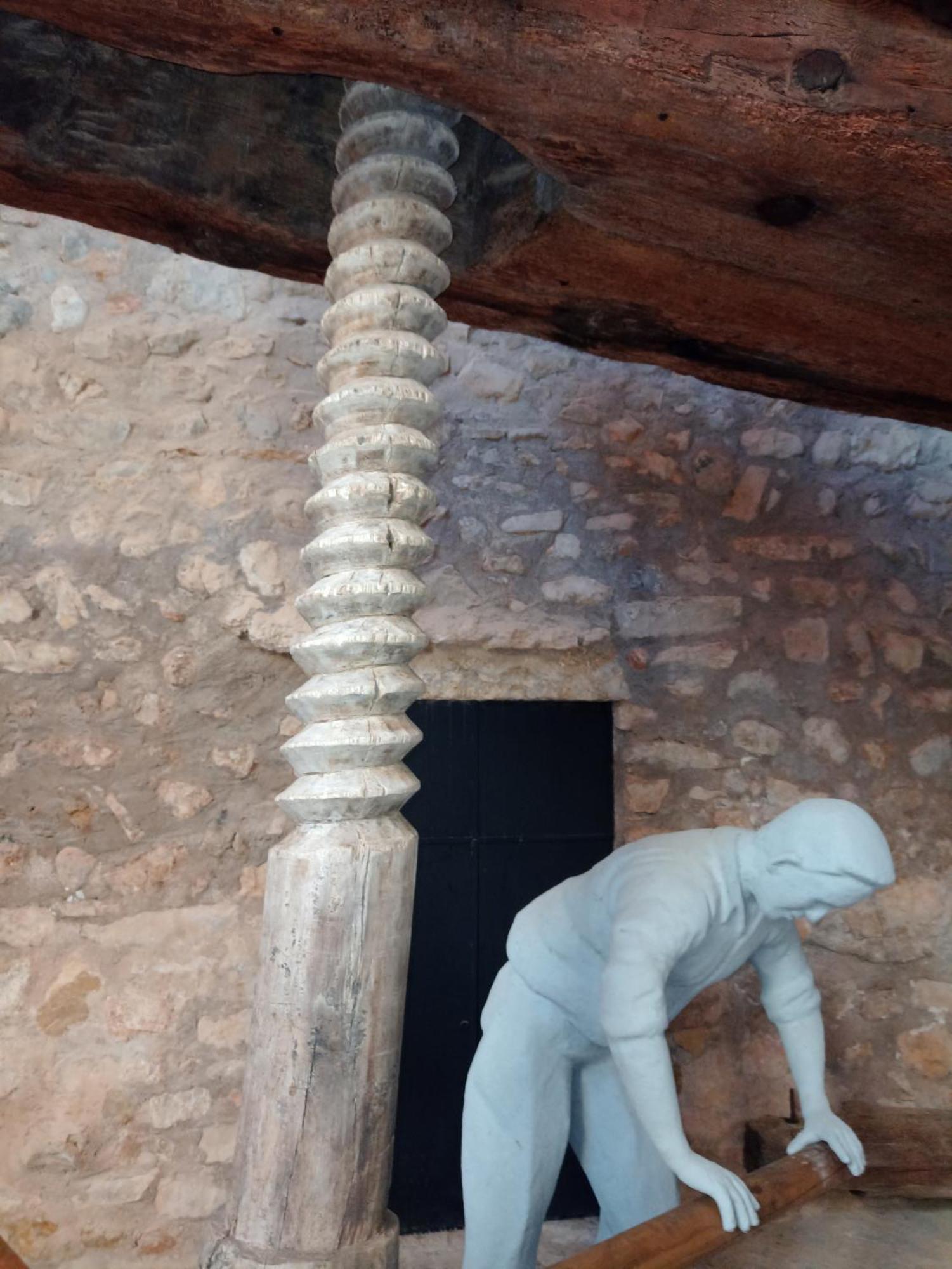 Tranquil And Spacious Townhouse In Historical And Picturesque Cervera Del Maestre Екстер'єр фото