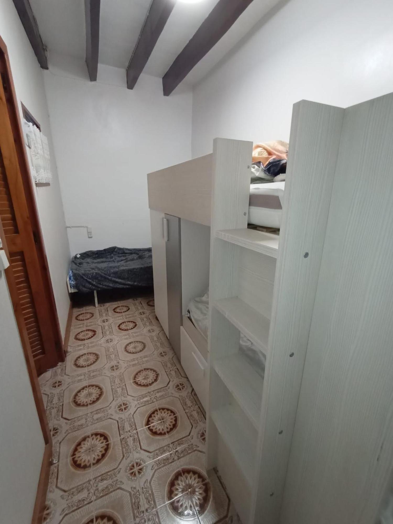 Tranquil And Spacious Townhouse In Historical And Picturesque Cervera Del Maestre Екстер'єр фото